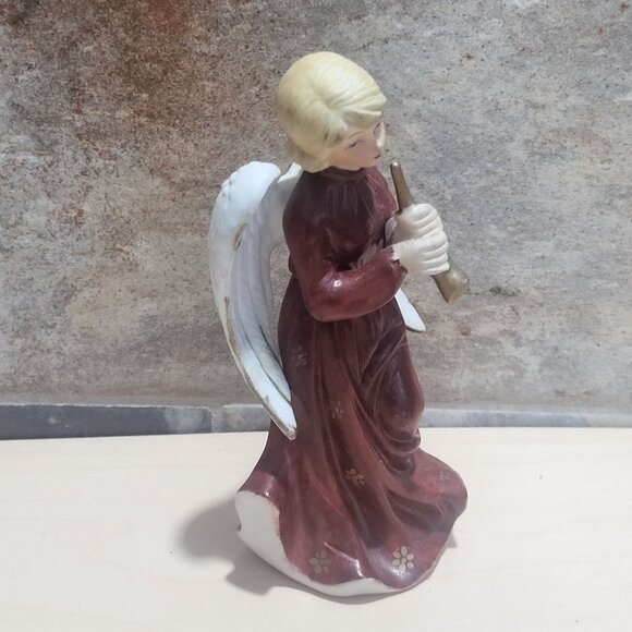Bisque Porcelain Angel Figurine Playing a Gold Horn Trumpet - Picture 8 of 10